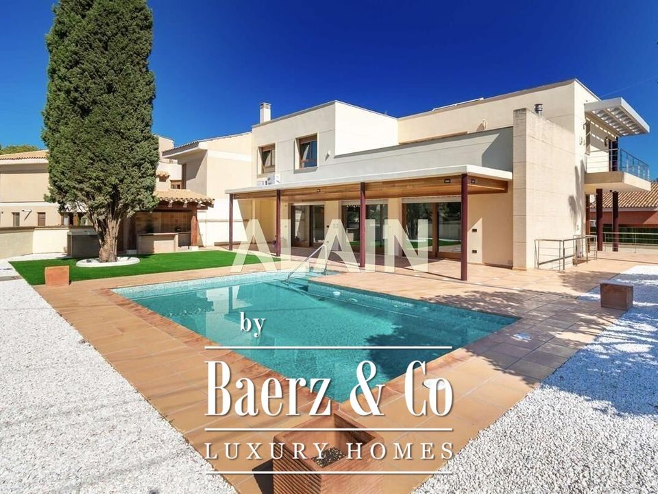 Villa i Alfaz del Pi, Alicante - foto 1