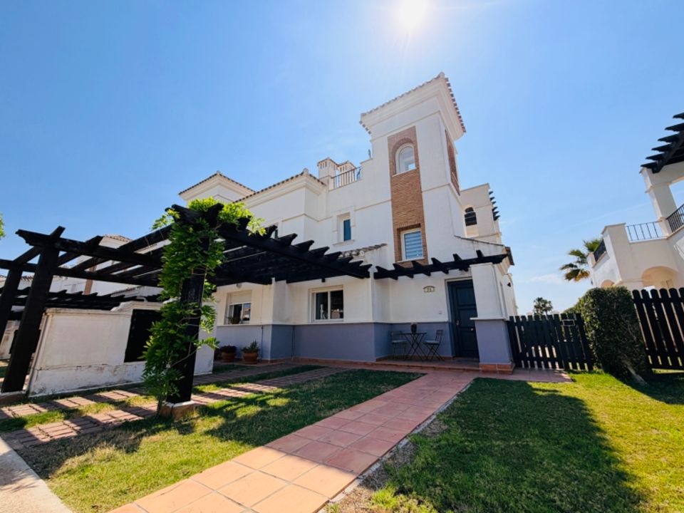 Byhus i La Torre Golf Resort, Murcia - foto 1