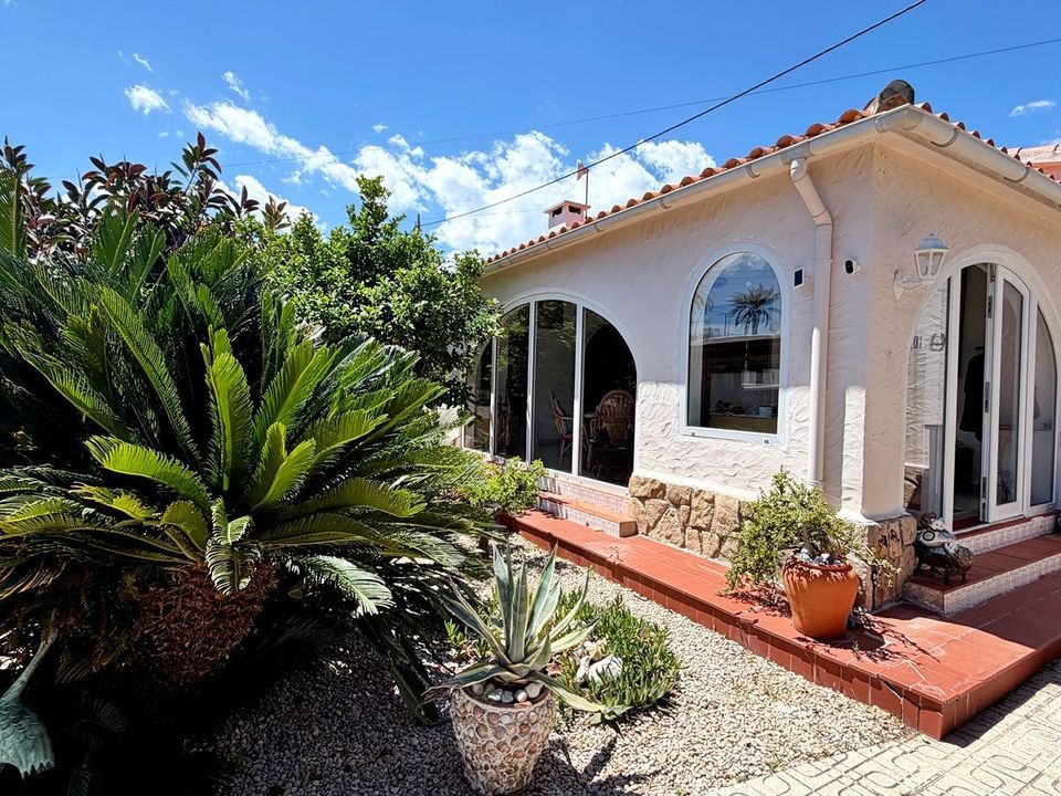Bungalow i Denia, Alicante - foto 2