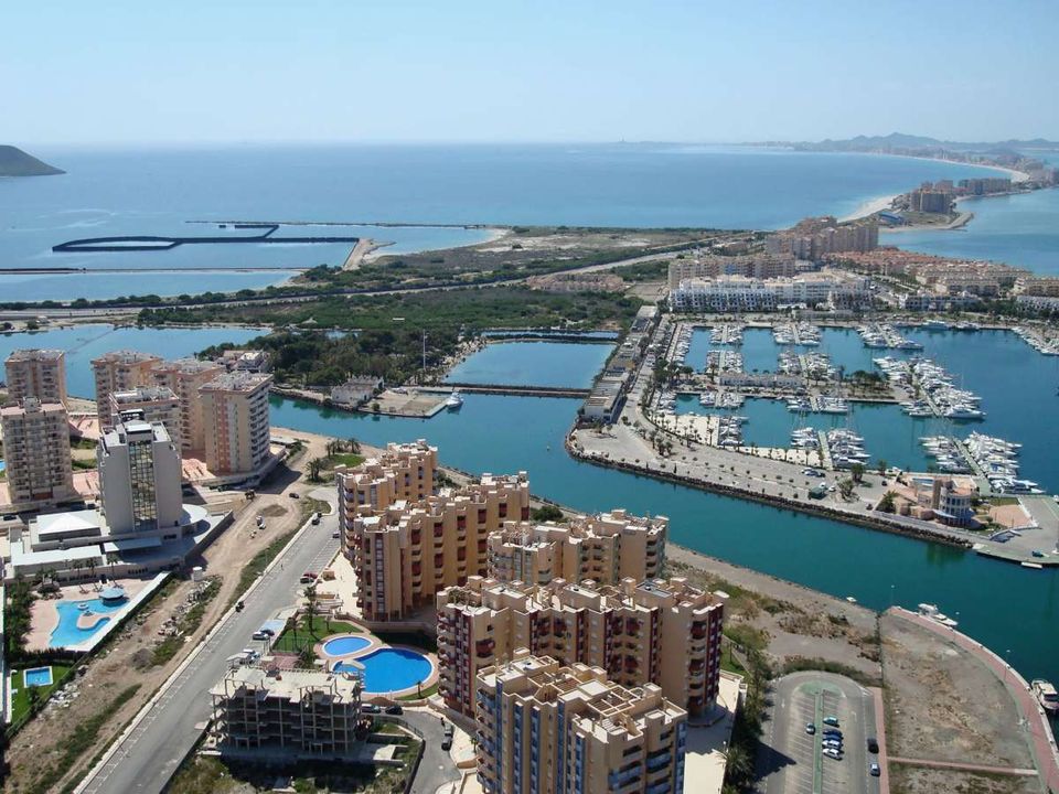 Lejlighed i La Manga Del Mar Menor, Murcia - foto 3