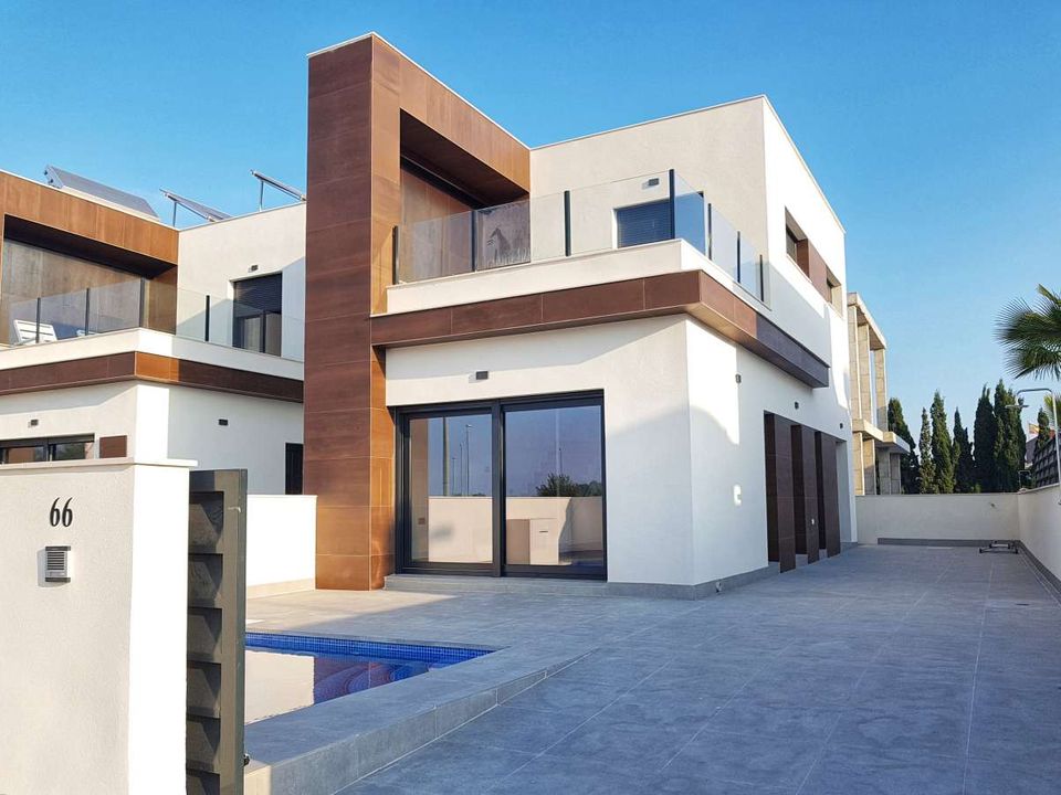 Villa i Daya Nueva, Alicante - bilde 1