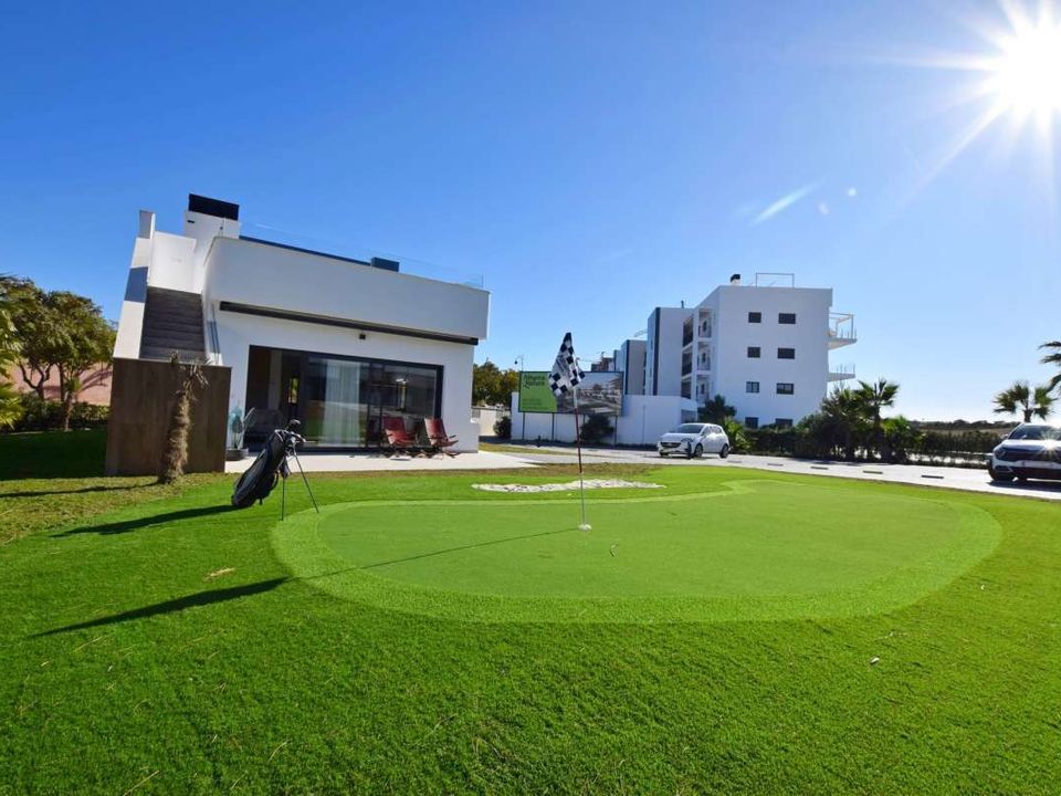 Villa i Condado de Alhama Golf Resort, Murcia - foto 1