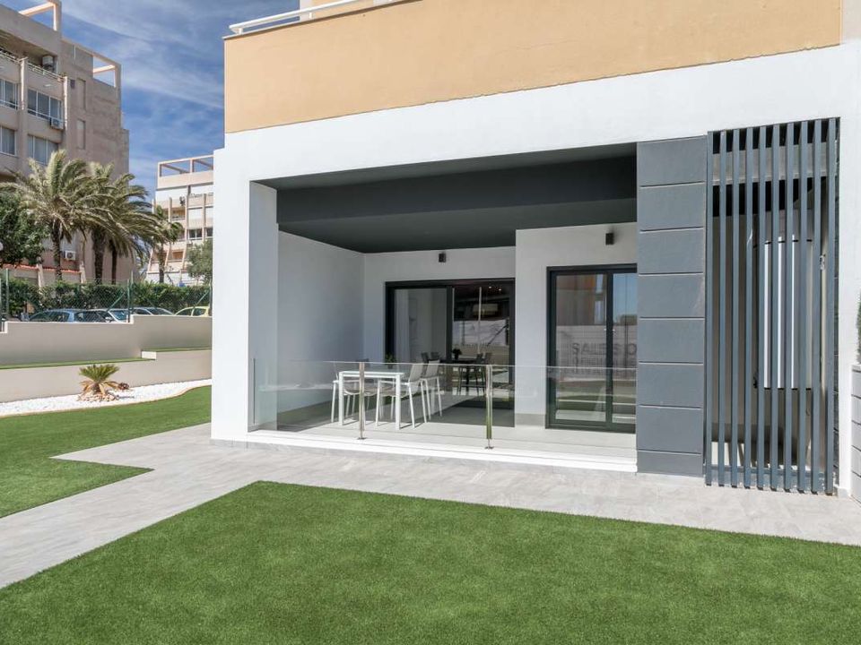 Lejlighed i Torrevieja, Alicante - foto 3