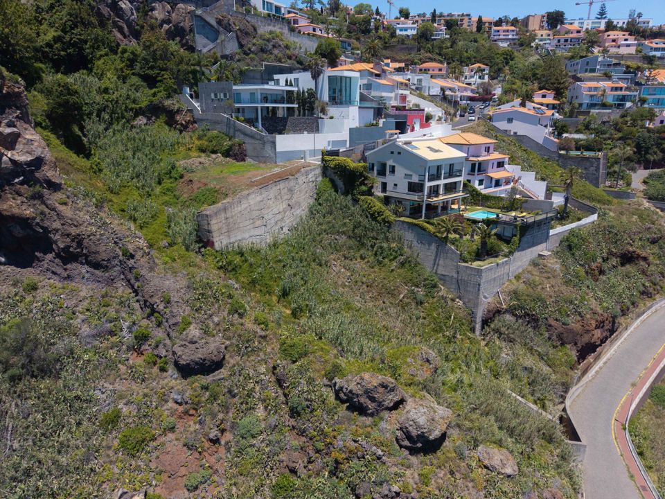 Helårsgrund i Canico de Baixo, Madeira - foto 1