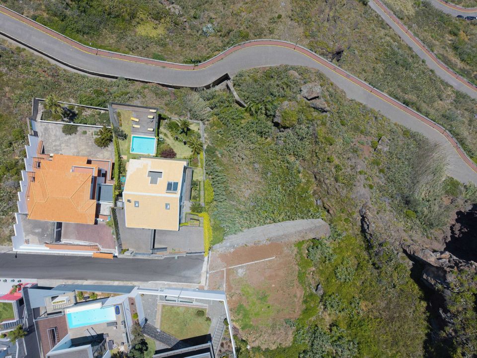 Helårsgrund i Canico de Baixo, Madeira - foto 2