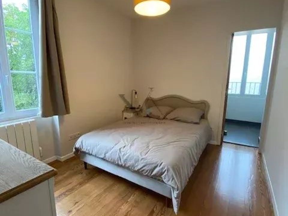 Apartment in Montelimar, Drome - photo 4