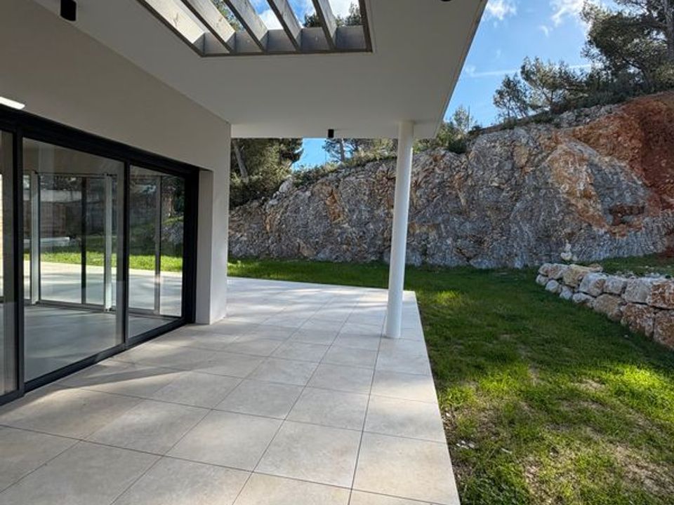 Villa i Marseille, Bouches-du-Rhone - foto 1