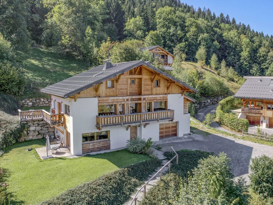 Villa i St.-Nicolas-de-Veroce, Haute-Savoie - foto 1