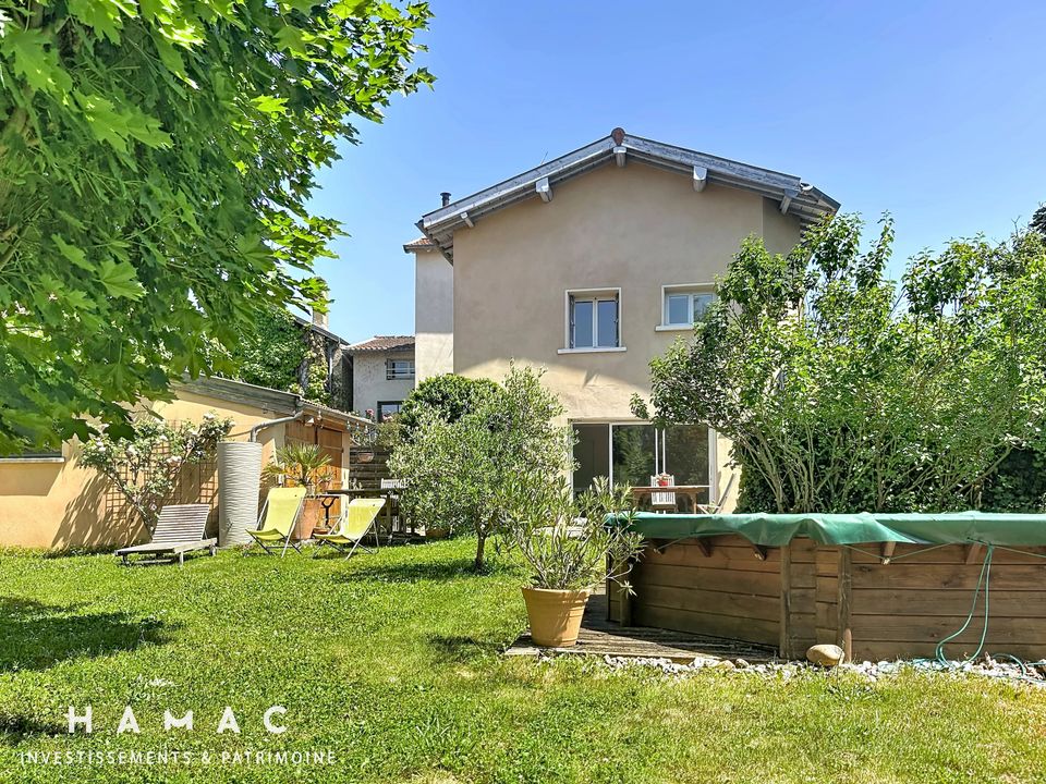 Villa i Sainte-Foy-les-Lyon, Rhone - foto 1
