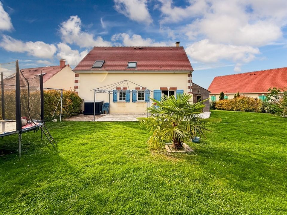 Villa i Le Plessier-sur-Saint-Just, Oise - foto 2