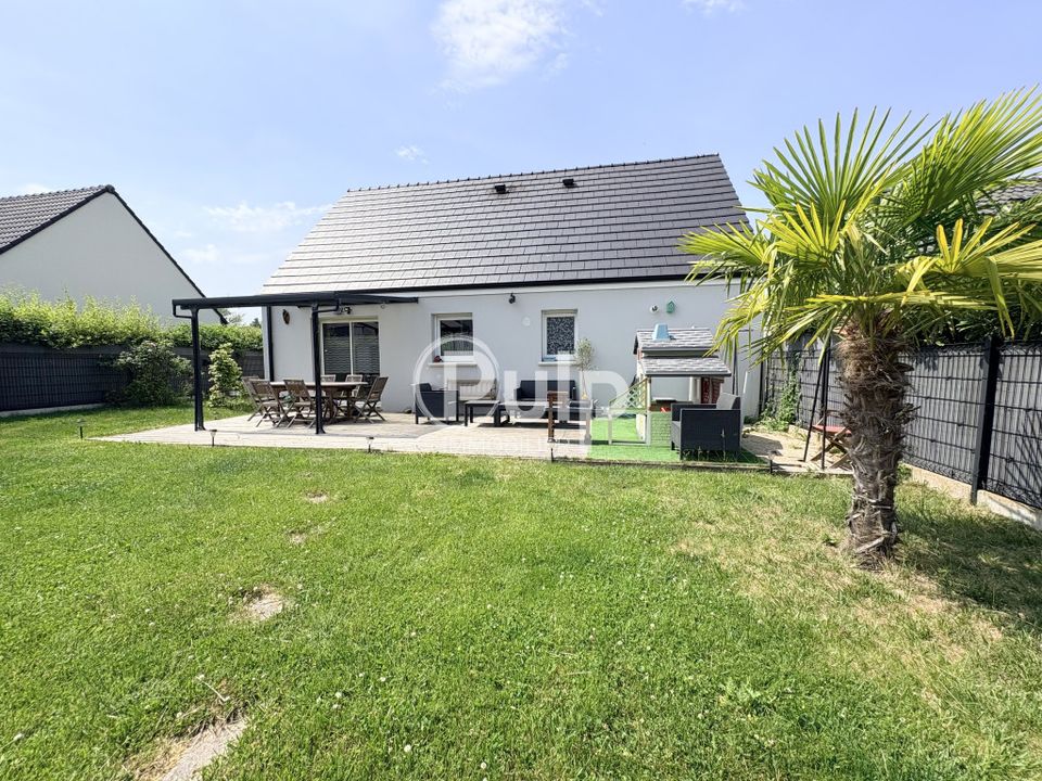 Bungalow i Courcelles-lès-Lens, Pas-de-Calais - foto 1