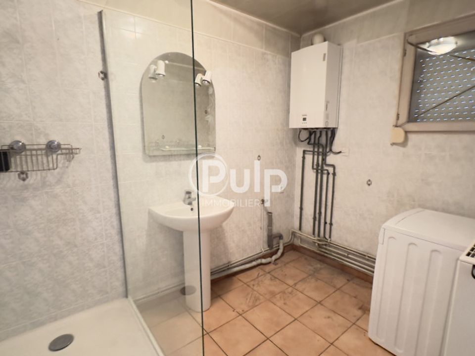 Byhus i Bruay-la-Buissière, Pas-de-Calais - foto 3