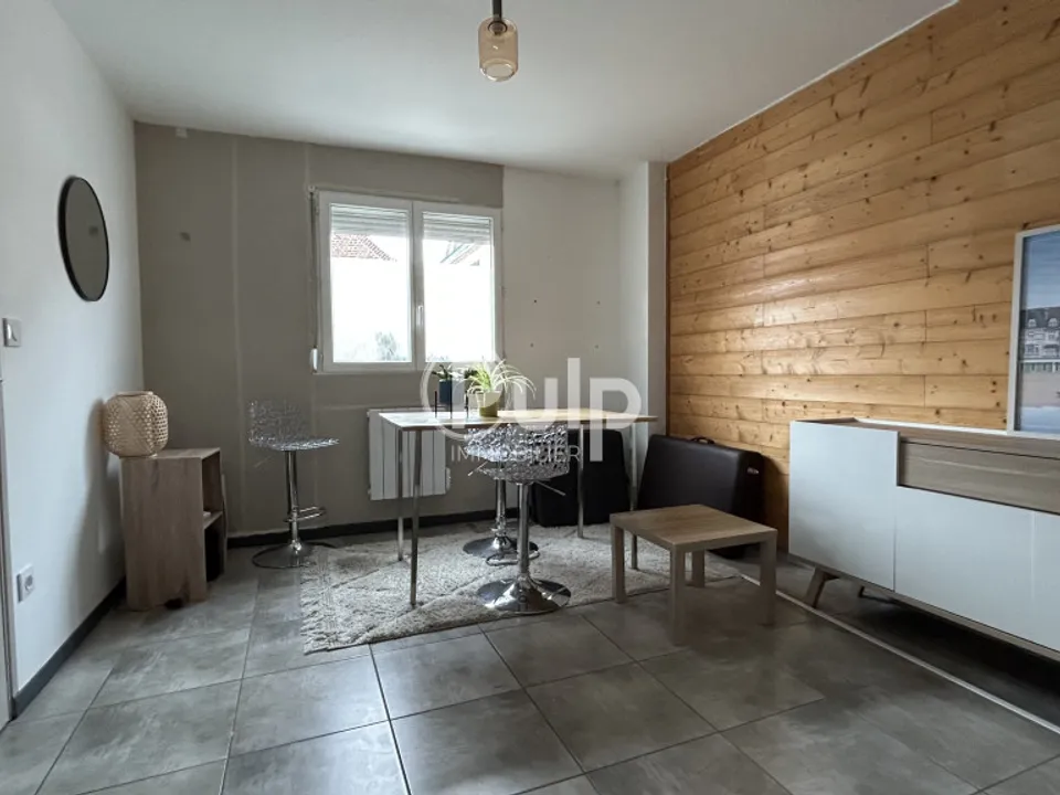 Byhus i Grenay, Pas-de-Calais - foto 1