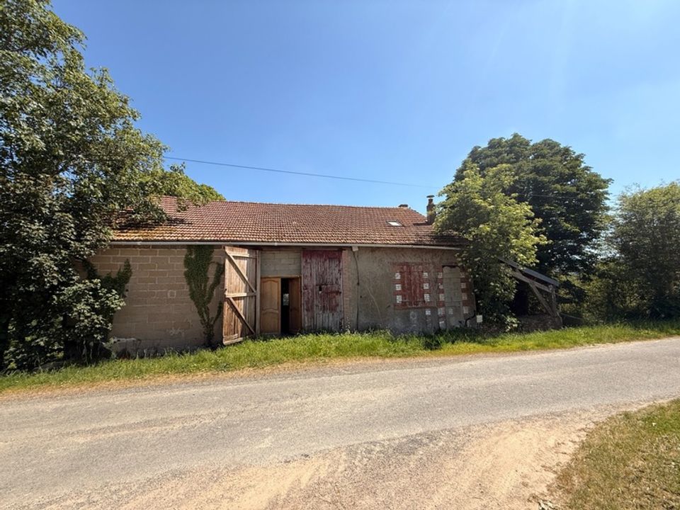 Landejendom i Saint-Sulpice-le-Dunois, Creuse - foto 1