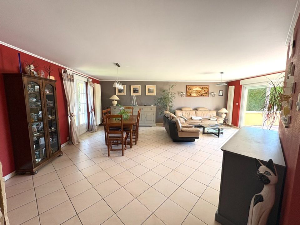 Villa i Doncourt-lès-Longuyon, Meurthe-et-Moselle - foto 4