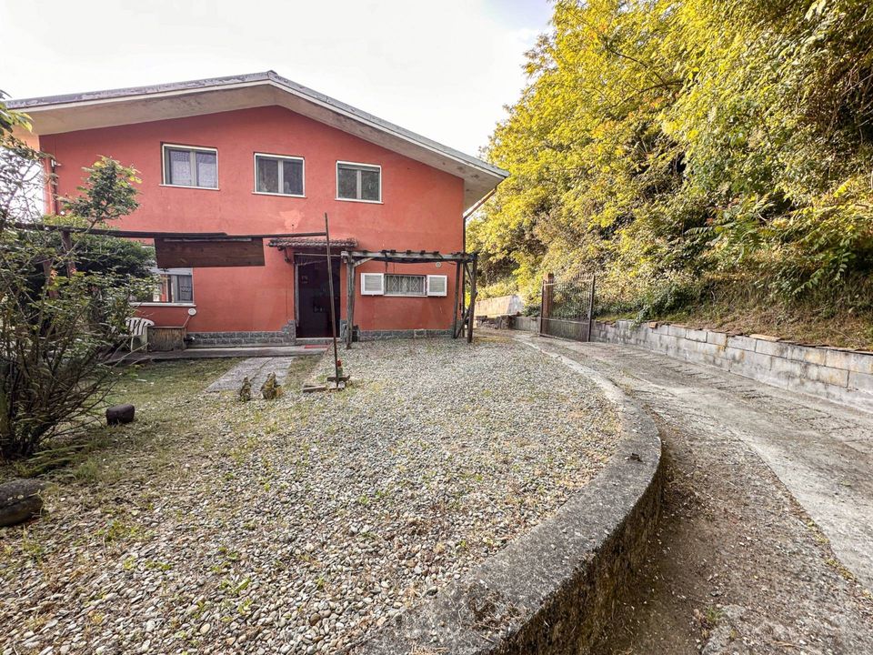 Villa i Alice Bel Colle, Alessandria - foto 1