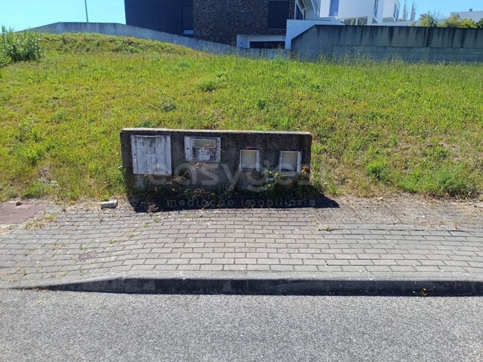 Helårsgrund i Torres Novas, Santarem - foto 1