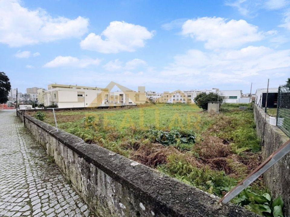 Helårsgrund i Maia, Porto - foto 3