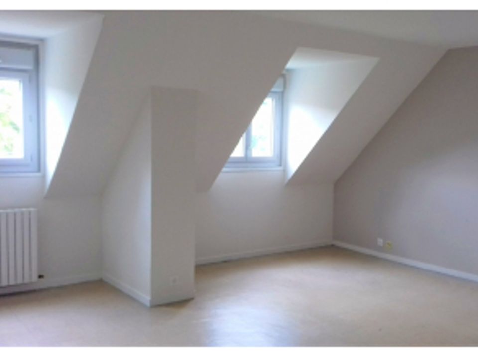 Apartment in Autun, Saone-et-Loire - photo 1