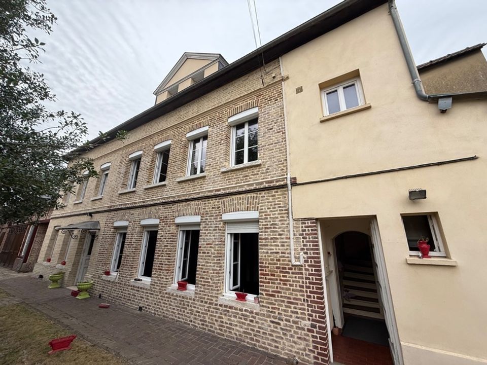 Villa in Caudebec-lès-Elbeuf, Seine-Maritime - foto 1