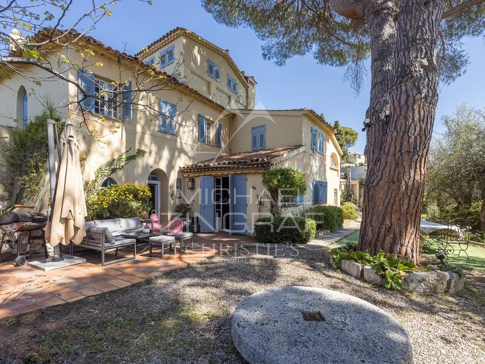 Villa i Nice, Alpes-Maritimes - foto 1