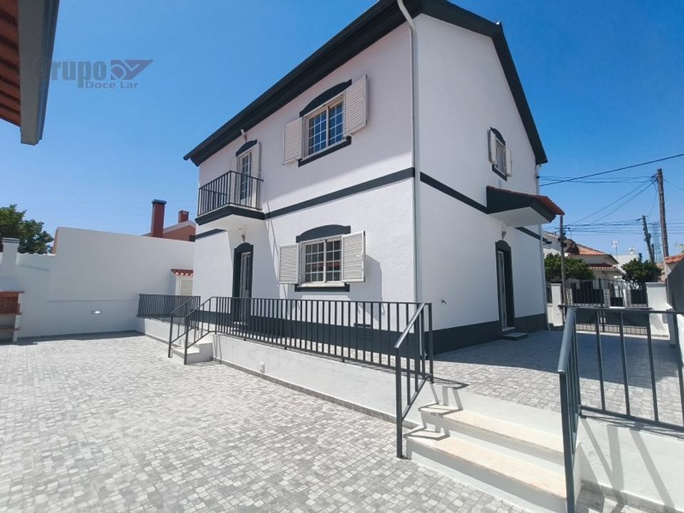 Villa i Quinta do Conde, Setubal - foto 1