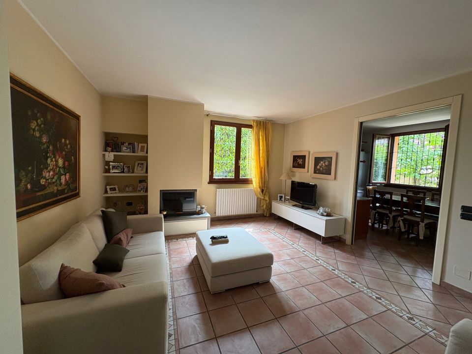 Villa i Rubiera, Reggio Emilia - foto 1