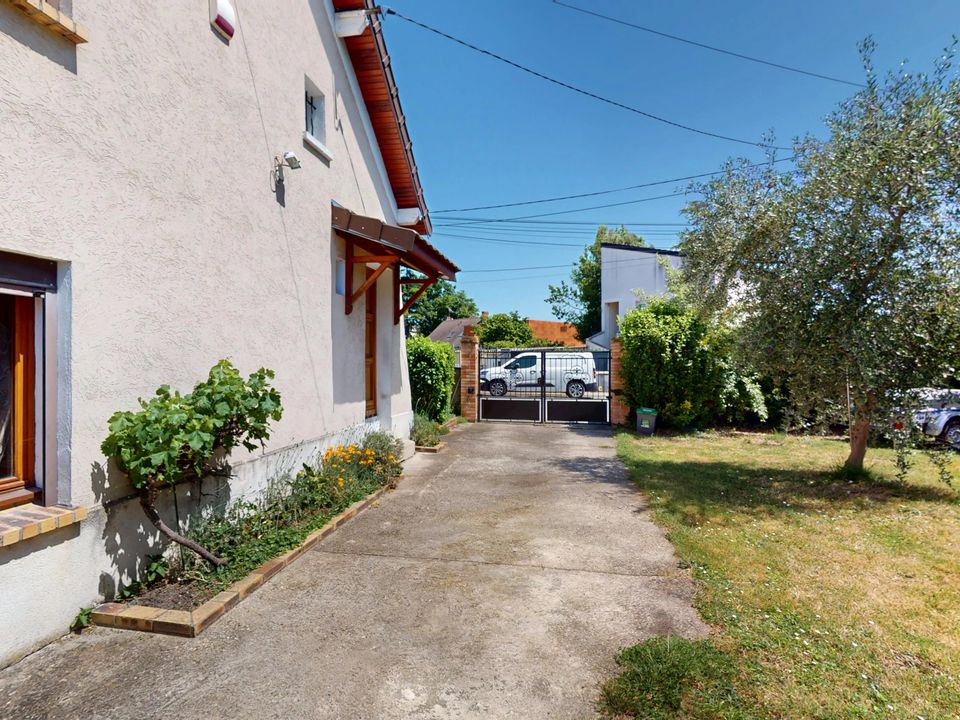 Villa i Montfermeil, Seine-Saint-Denis - foto 3