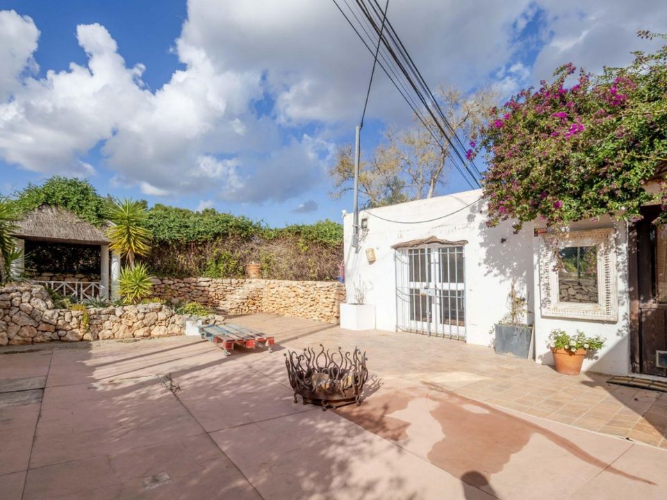 L'establiment comercial a Santa Eulalia Del Rio, Ibiza - foto 3