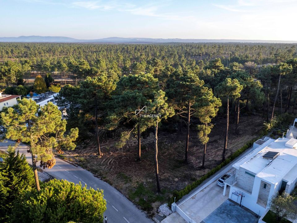 Helårsgrund i Almada, Setubal - foto 1