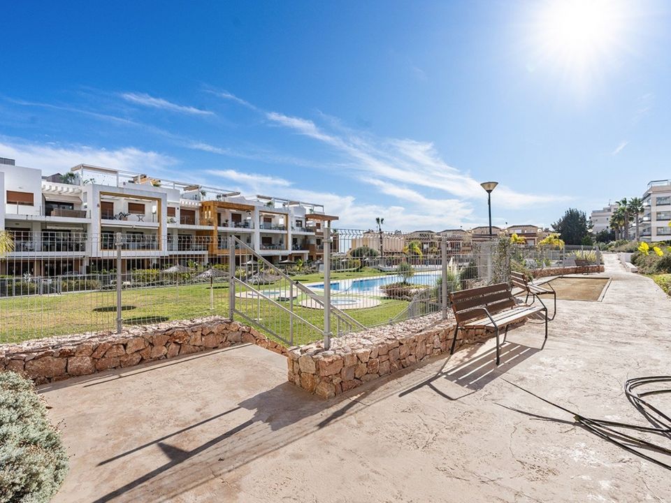Lejlighed i Villamartin, Alicante - foto 2