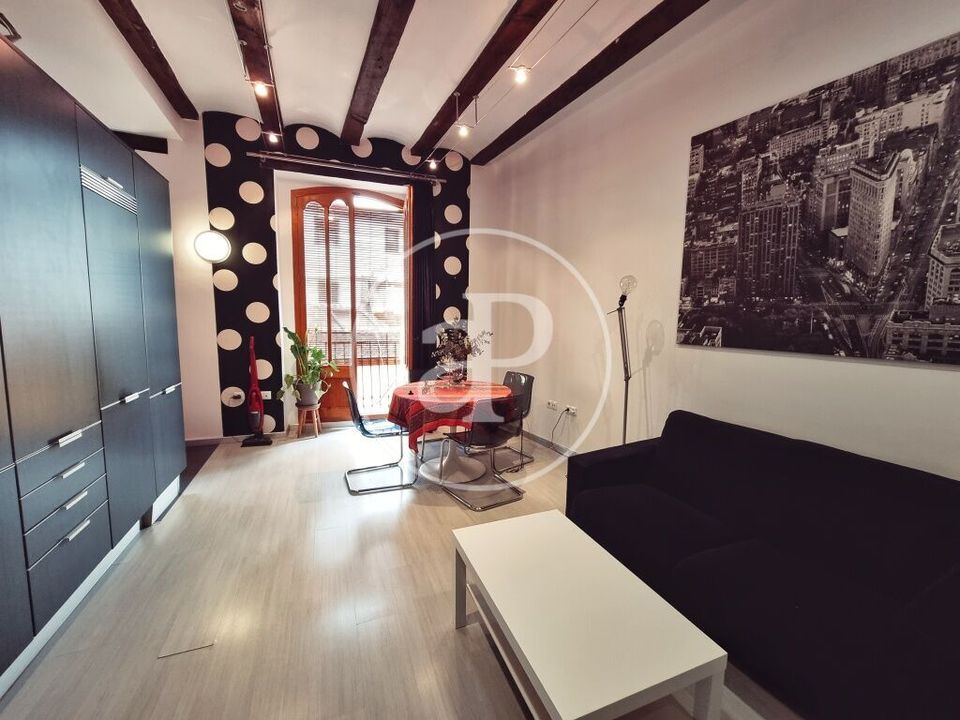 Apartment in Valencia, Valencia - photo 1