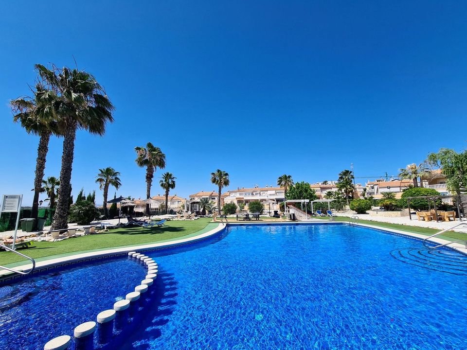 Villa i Los Altos, Alicante - foto 1