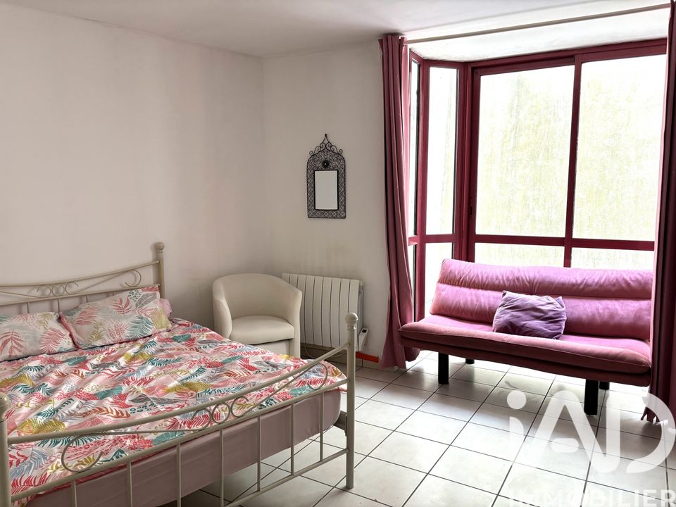 Lejlighed i Vaux-En-Beaujolais, Rhone - foto 1