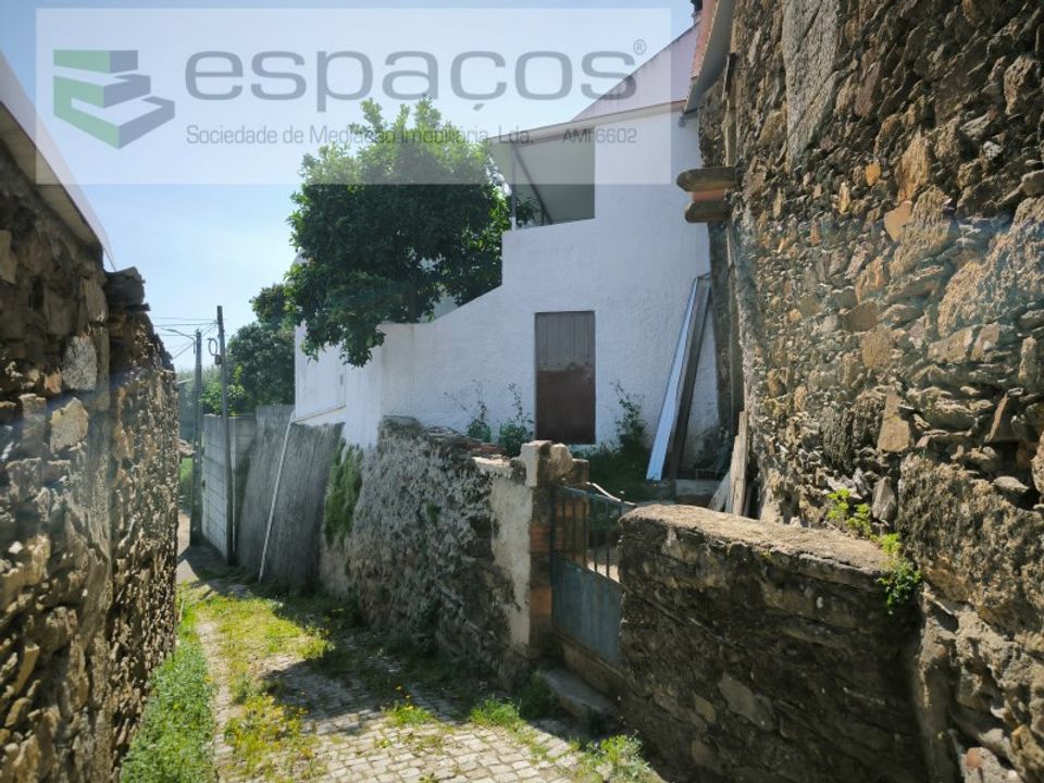 Villa i Castelo Branco, Castelo Branco - foto 1