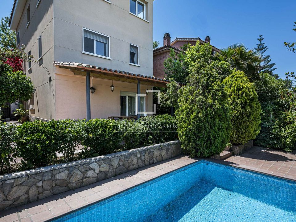 Villa a Sant Cugat Del Valles, Barcelona - foto 1