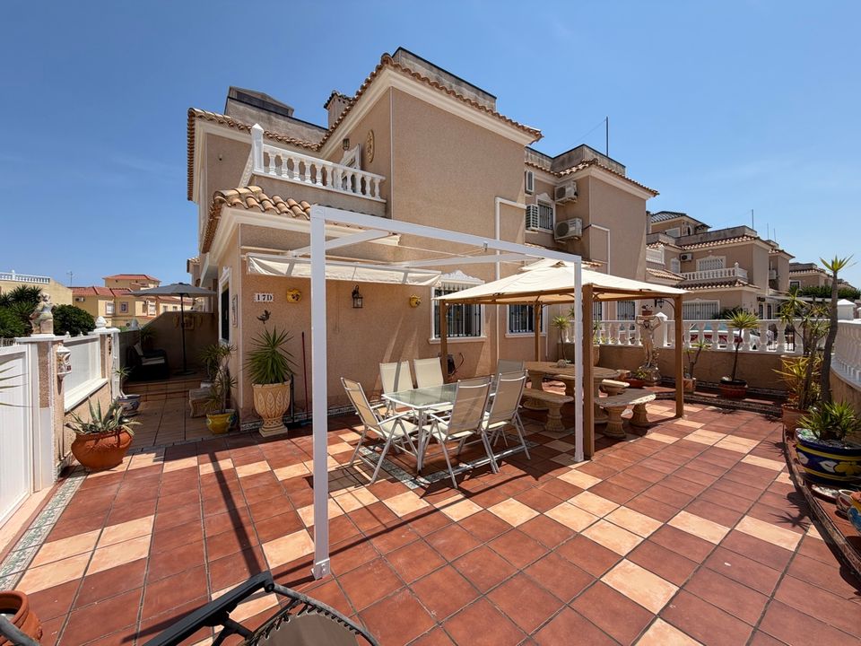 Byhus i Cabo Roig, Alicante - foto 1