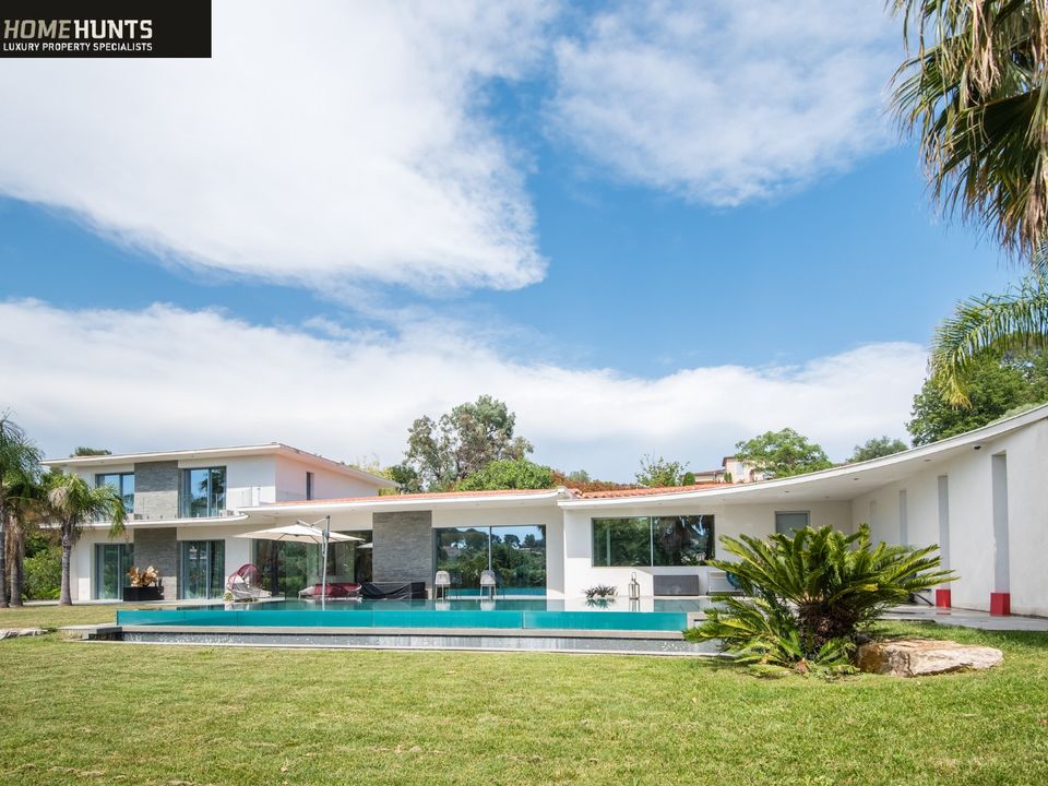 Villa i Roquefort-les-Pins, Alpes-Maritimes - foto 1