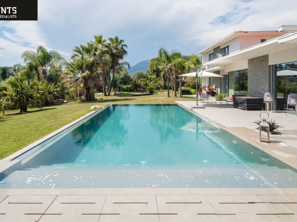 Villa i Roquefort-les-Pins, Alpes-Maritimes - foto 4