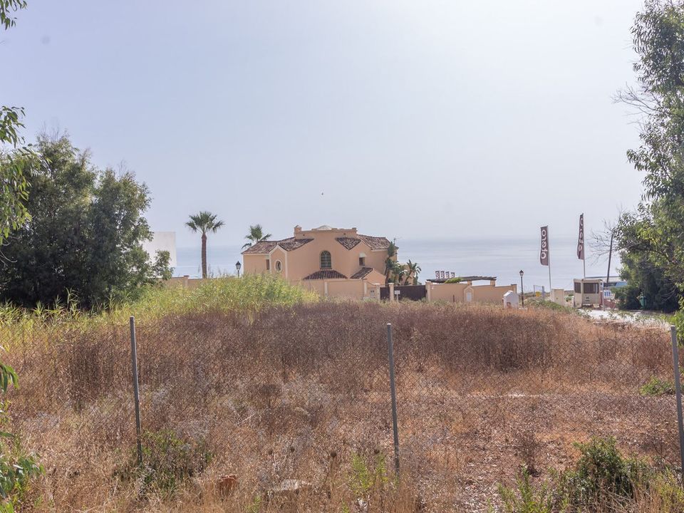 Helårsgrund i Manilva, Malaga - foto 4