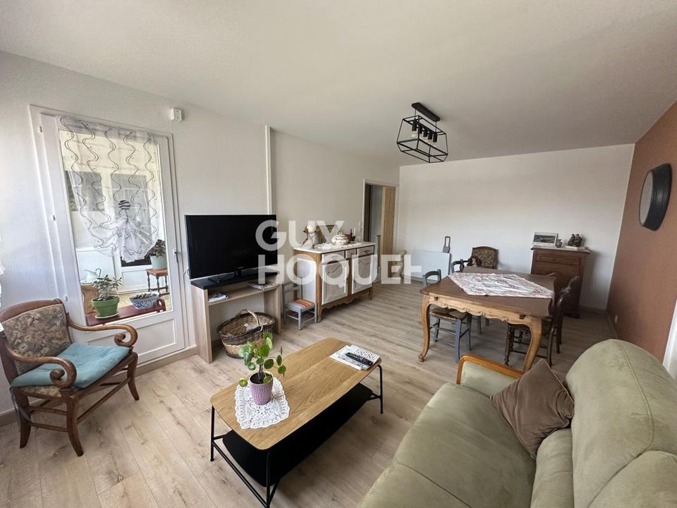 Lejlighed i Fontenay-le-Comte, Vendee - foto 1