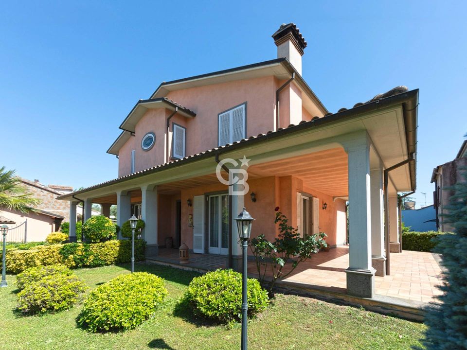 Villa en Viterbo, Viterbo - foto 1