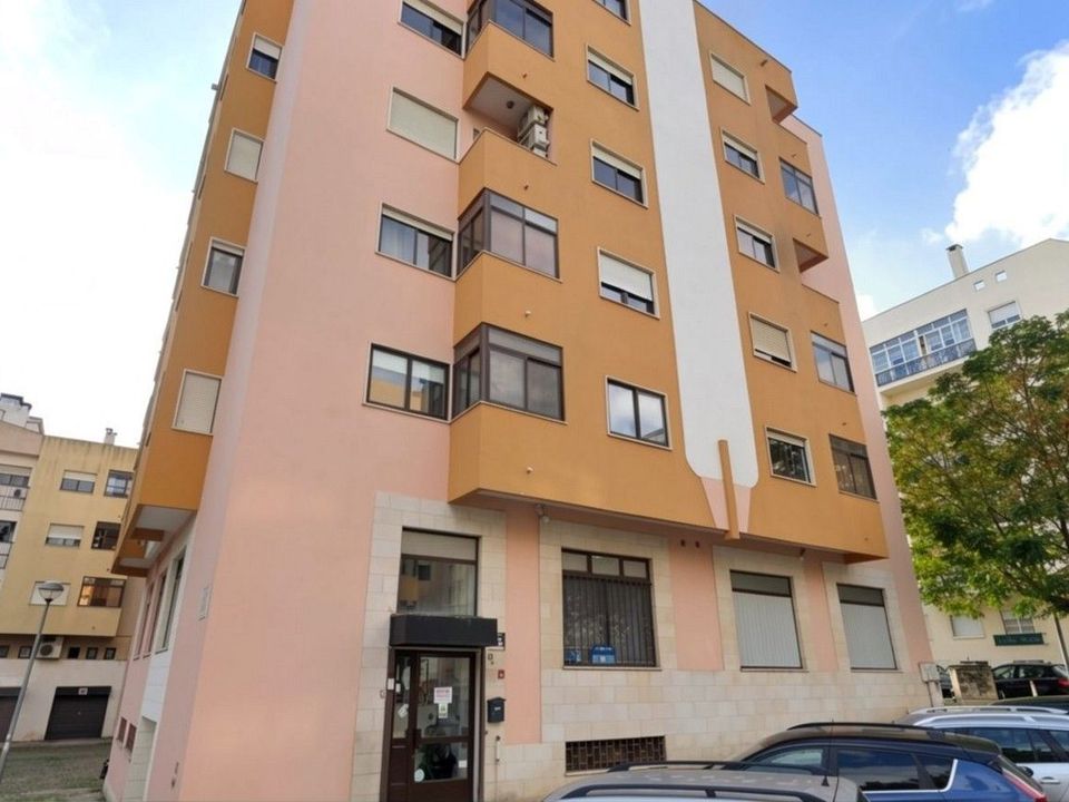 Erhvervsejendom i Loures, Lisbon - foto 2