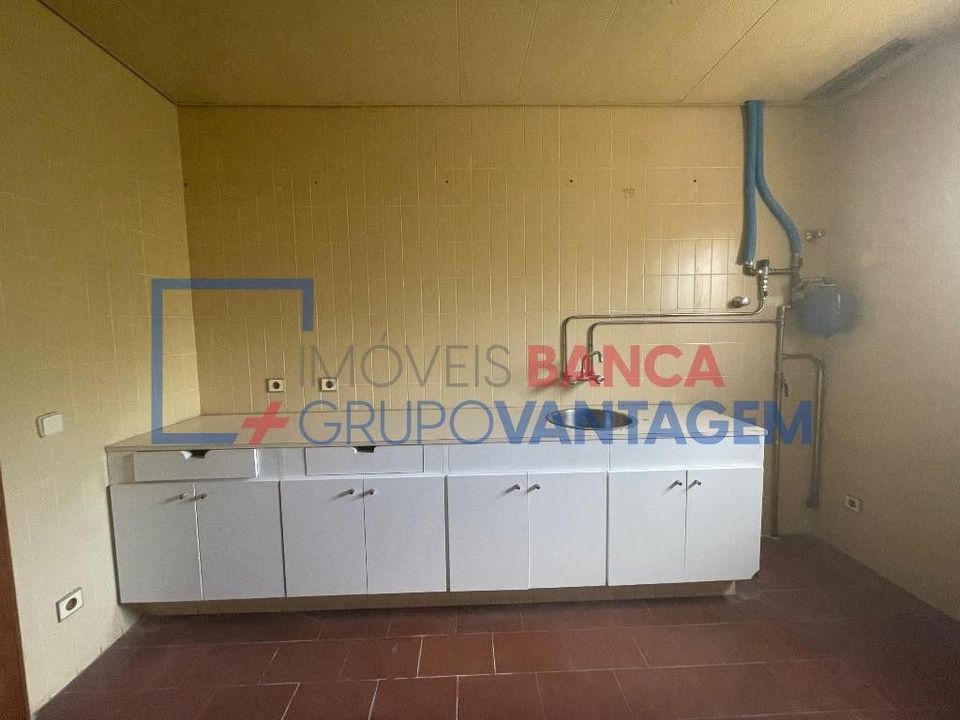 Erhvervsejendom i Aguiar da Beira, Guarda - foto 5