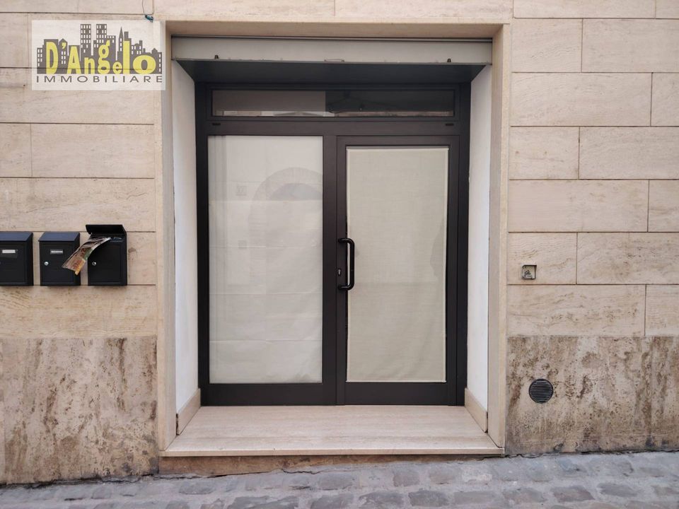 Erhvervsejendom i Offida, Ascoli Piceno - foto 1