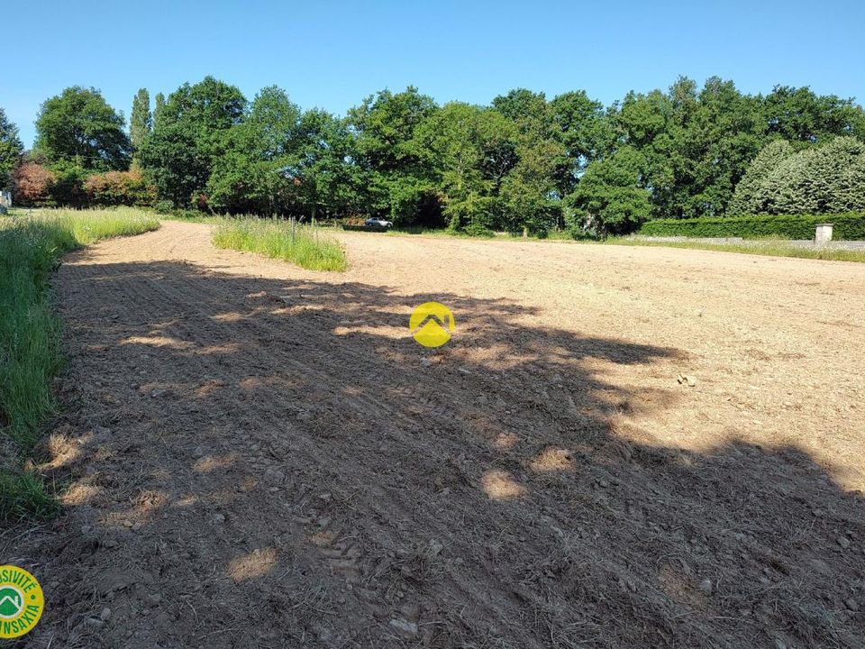 Tomt i Dun-le-Palestel, Creuse - bilde 2