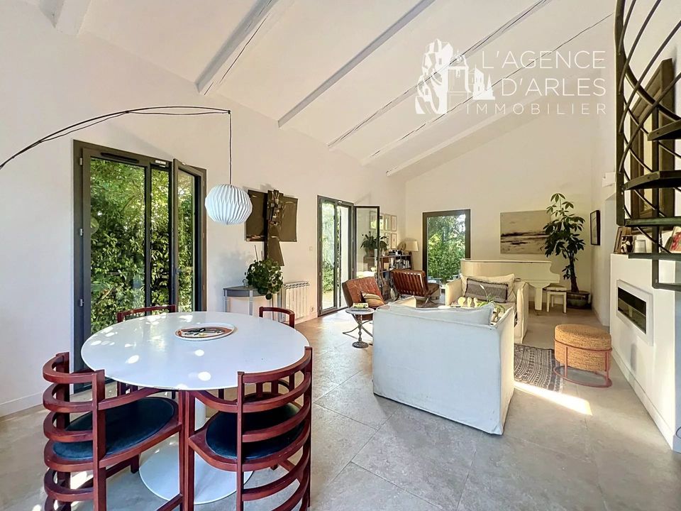 Villa en Arles, Bouches-du-Rhone - foto 4