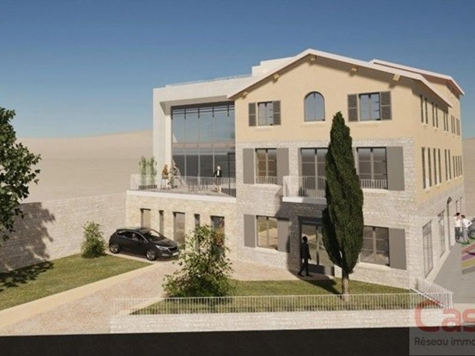 L'establiment comercial a Saint-Didier-au-Mont-d'Or, Rhone - foto 3