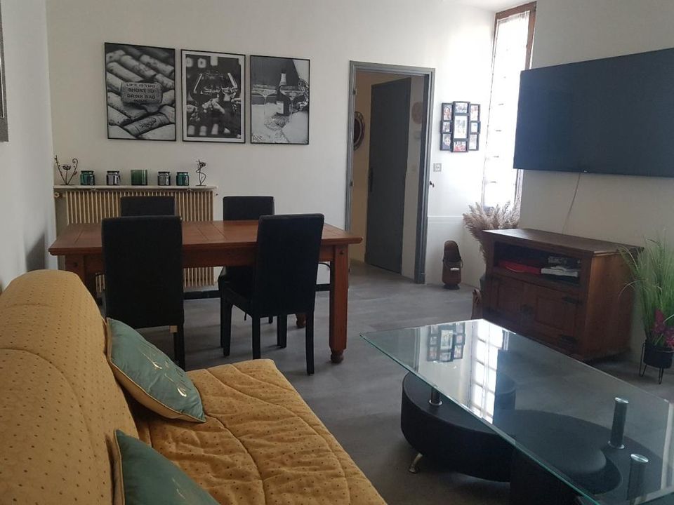 Landsbyhus i Ginestas, Aude - bilde 1