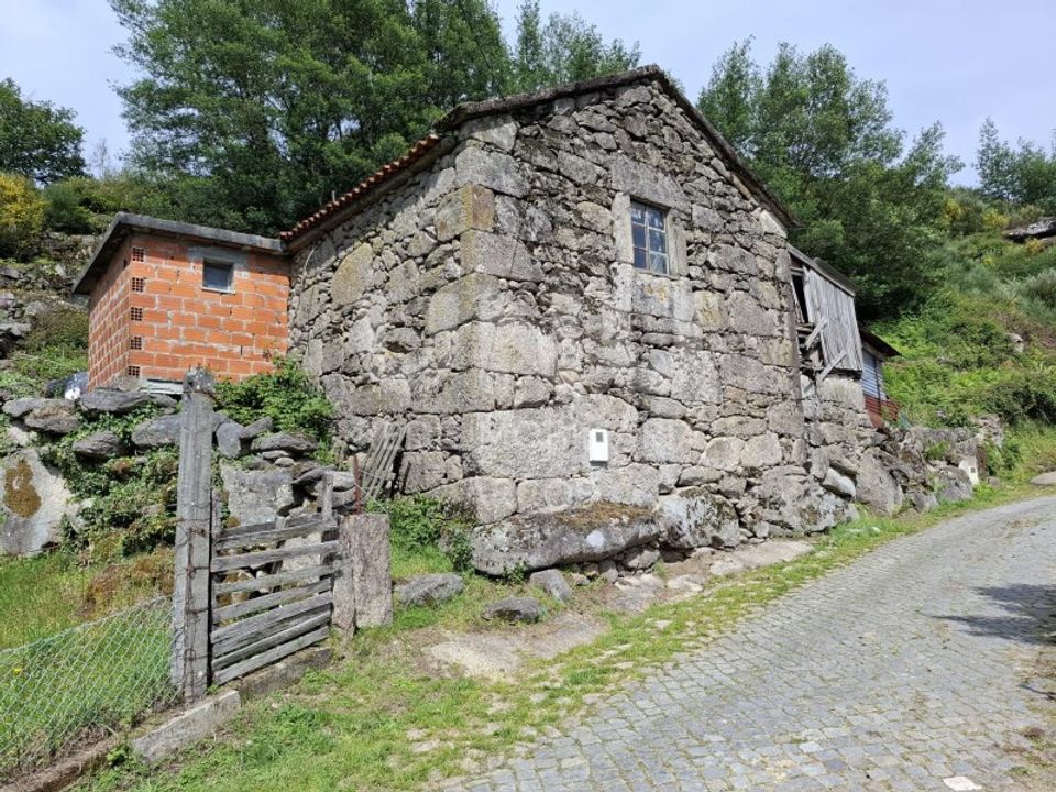 Villa i Arcos de Valdevez, Viana do Castelo - foto 1